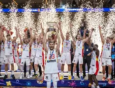 樊振东的爆笑比赛瞬间